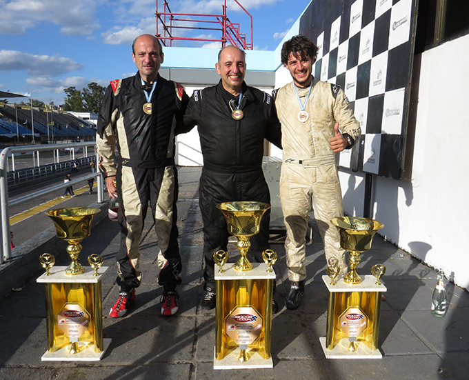 El podio de la Clase A 11° fecha: 1° Giovanetti, 2° Federico Larroque y 3° Lucas Larroque.